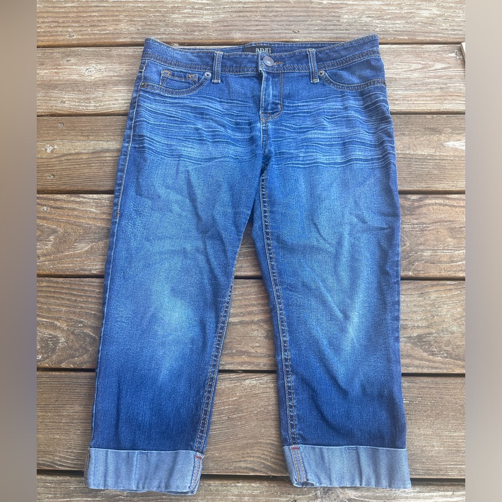 a.n.a. Women's blue stretch cuffed ankle capri jeans size 10P